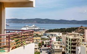 Lavrio Seaview 2Bdr Apt 4 Min Dive From The Sea