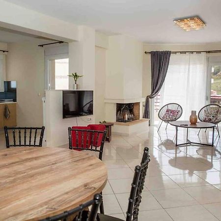 Lavrio Seaview 2Bdr Apt 4 Min Dive From The Sea Extérieur photo