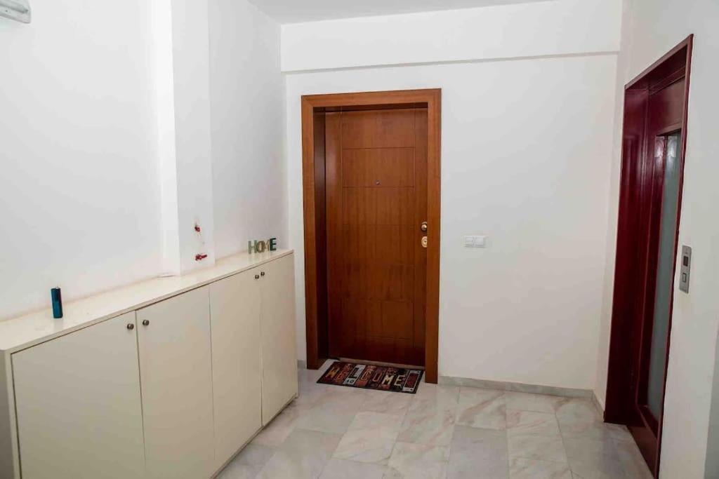 Lavrio Seaview 2Bdr Apt 4 Min Dive From The Sea Extérieur photo